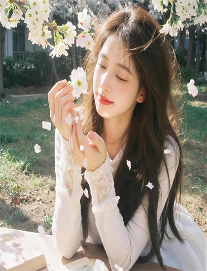 全面解析：《抗联女英雄冷云和她的姐妹》的审美特点与艺术成就——影视专业人士深度解读